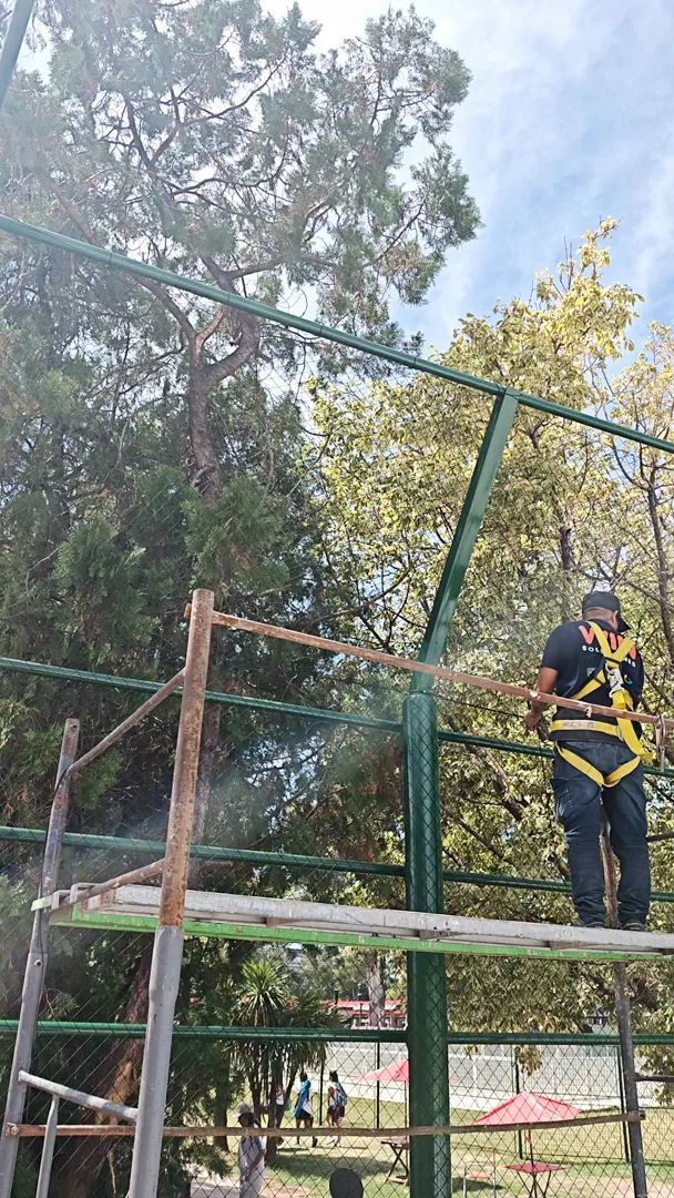 Red perimetral en el Jockey Club